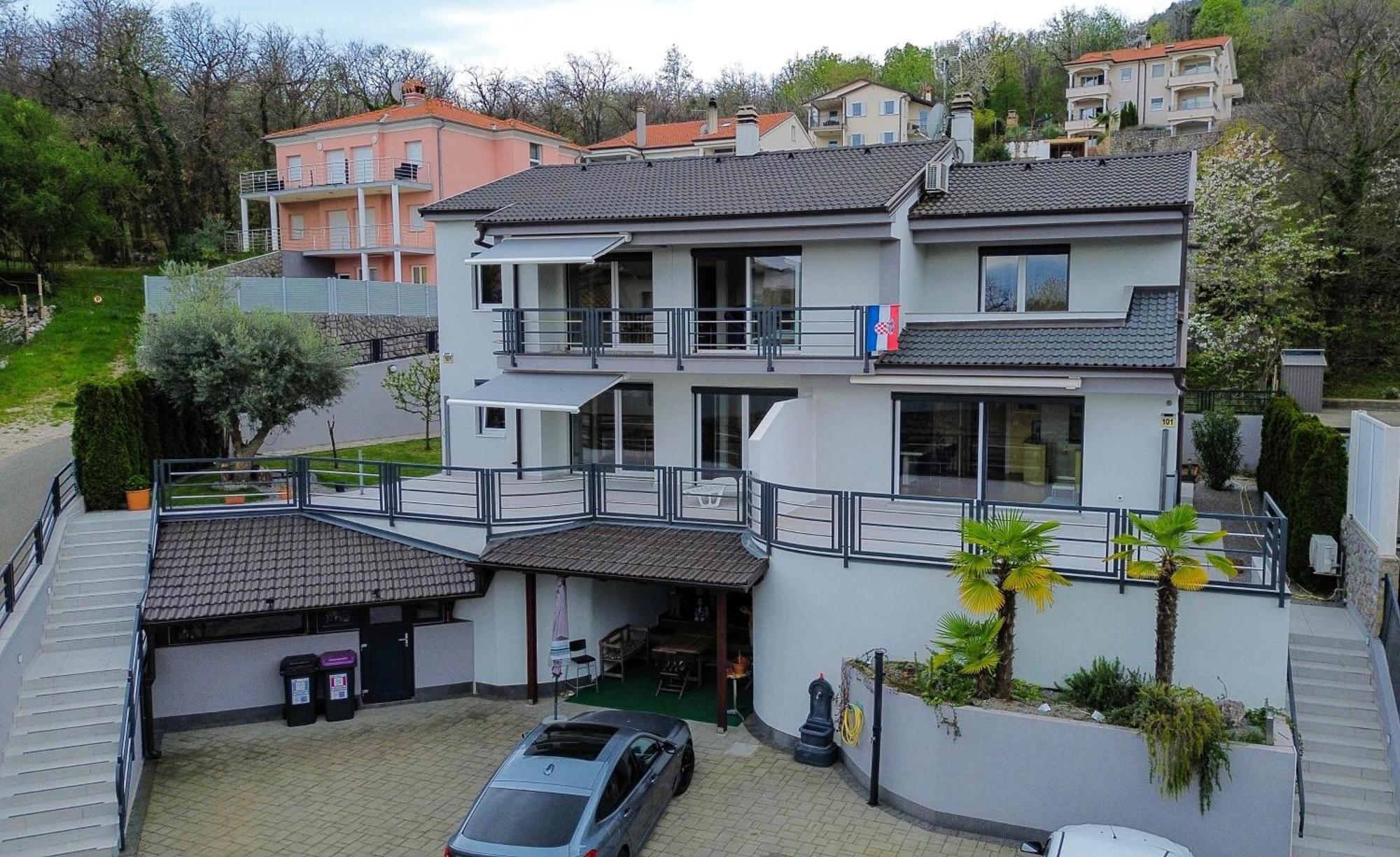 Villa Vila Lovran Luaran gambar